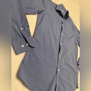 Mens Dress Shirt Size: S